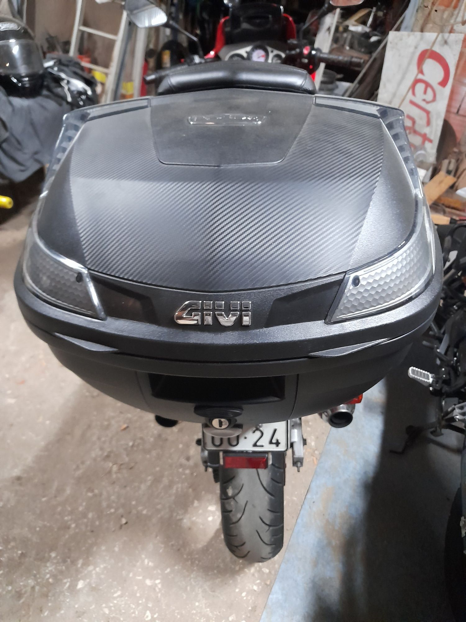 Yamaha TDM 850 3vd Isenta selo
