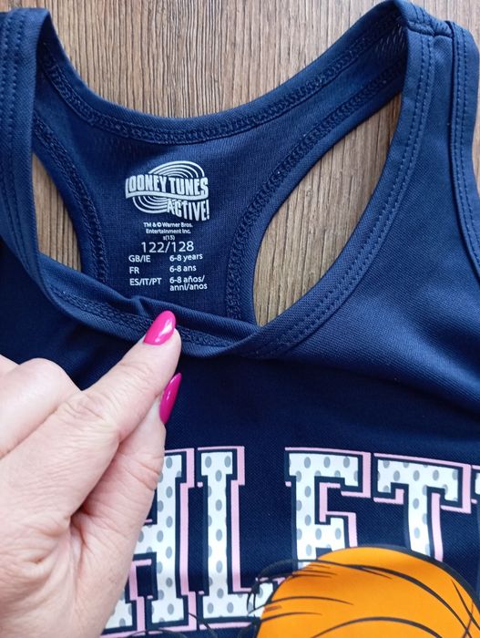 Top dziewczęcy r. 122/128