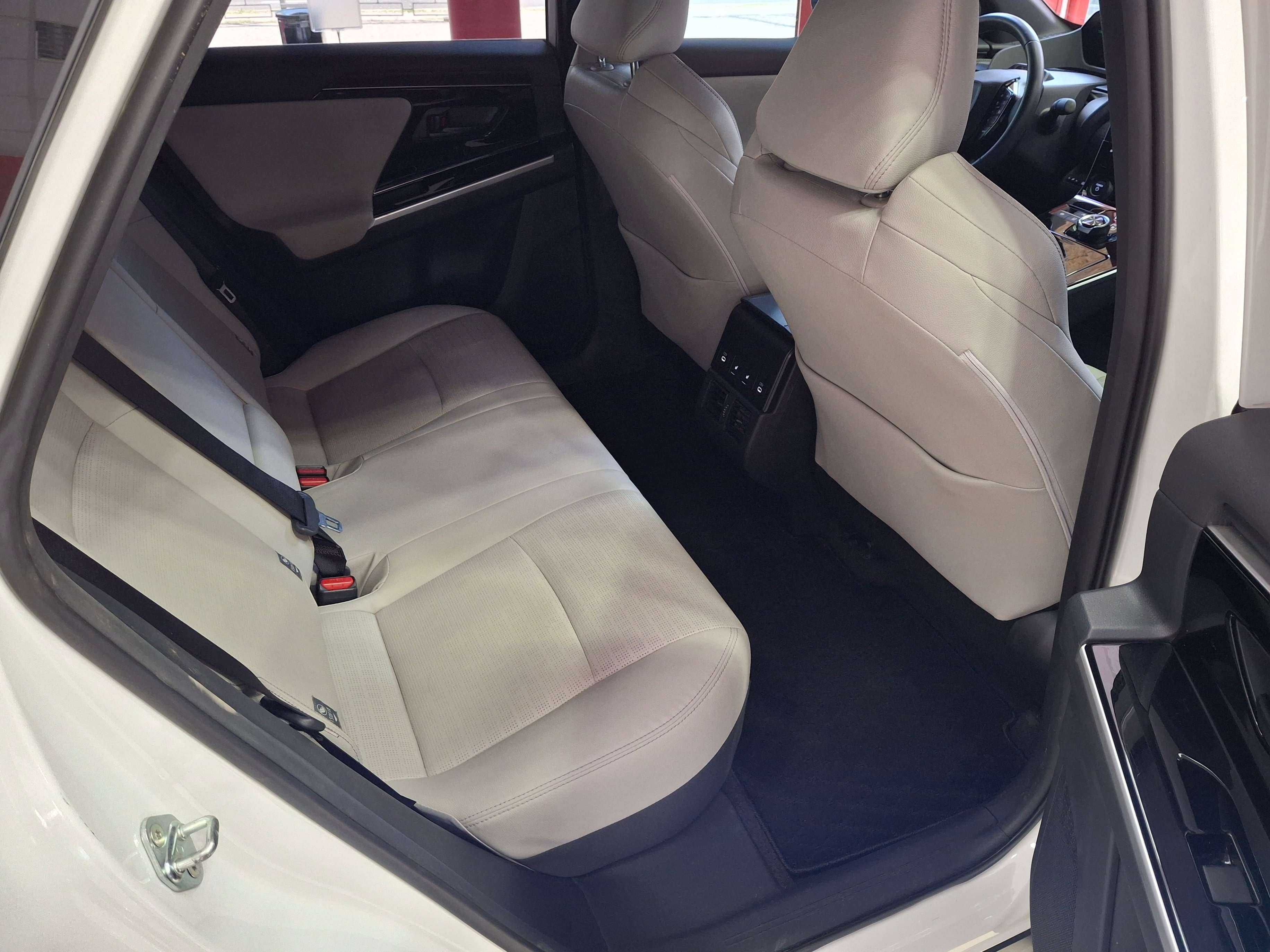 Toyota BZ4X 2023 года    4WD
