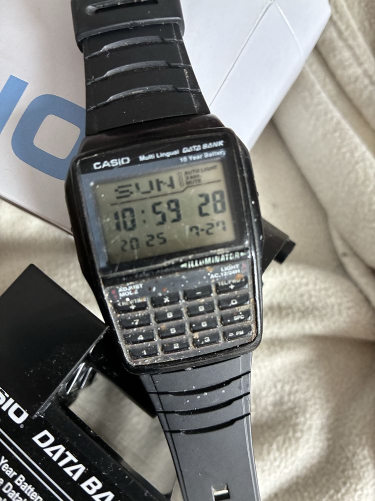 Zegarek Casio z kalkulatorem DBC-32