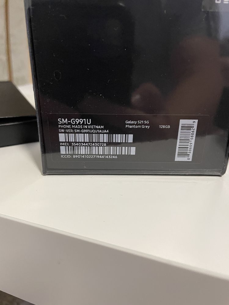 Samsung Galaxy  S21 5G G991U (Запаковані в плівках, 2sim, 8/128)