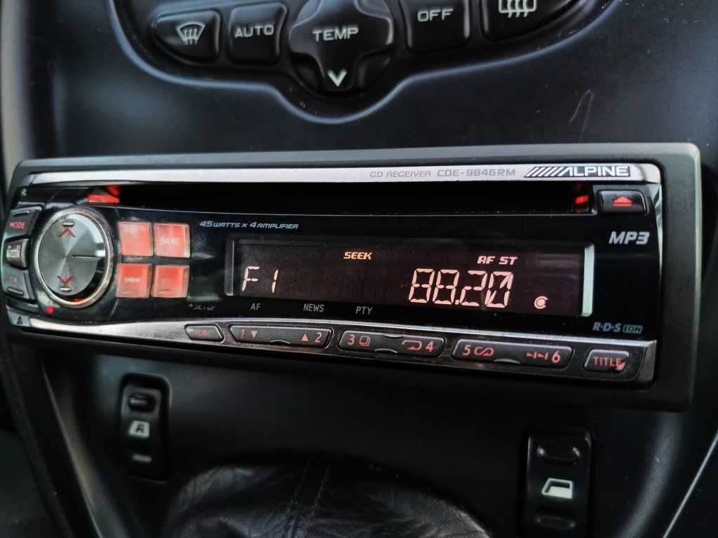 RadioCDText iPod AUX ALPINE CDE9846RM 4x45W MP3 Bass Subw Bluetoo 2RCA