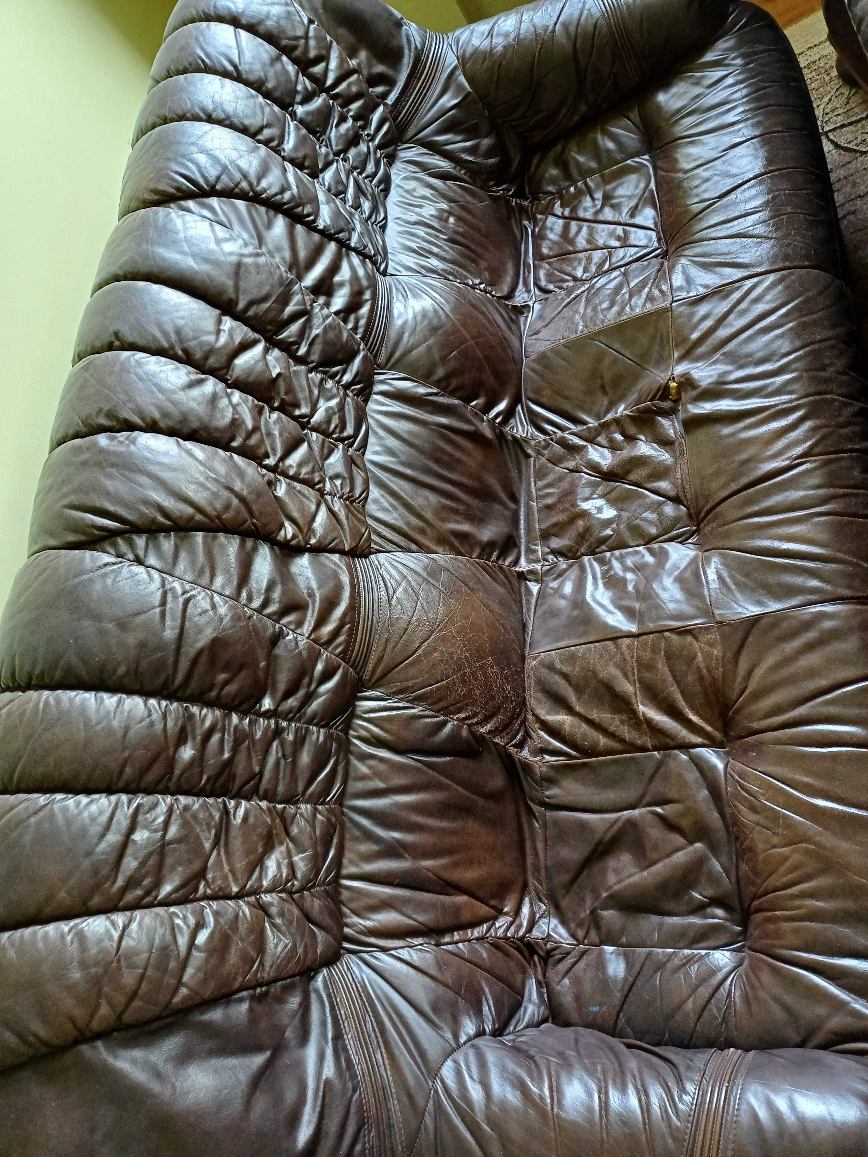 Komplet wypoczynkowy sofa i dwa fotele
