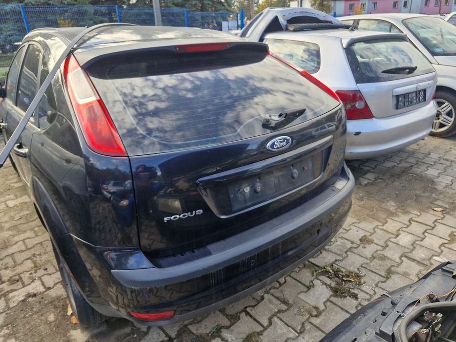 klapa bagażnika Ford Focus Mk2  (F3)