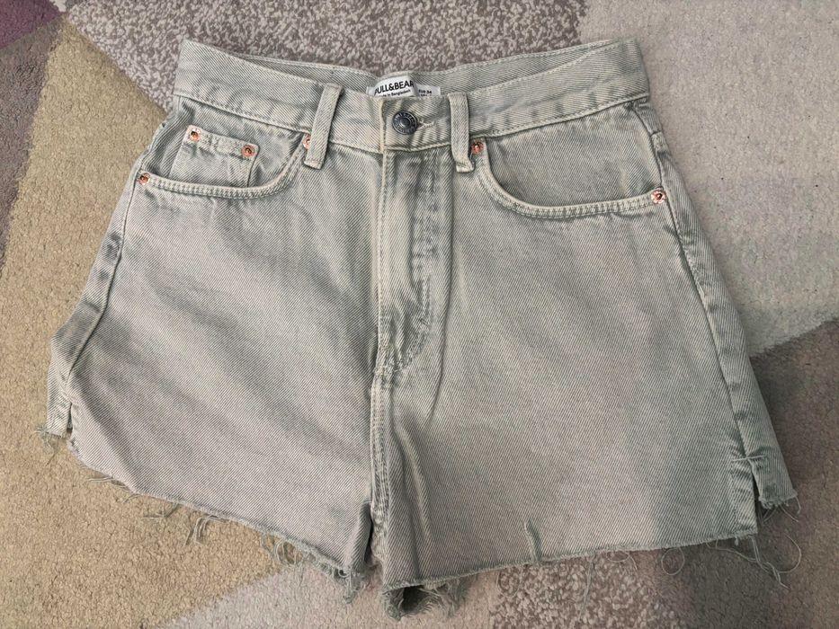 Krótkie, jeansowe/dżinsowe spodenki, szorty Pull&Bear, rozm. 34