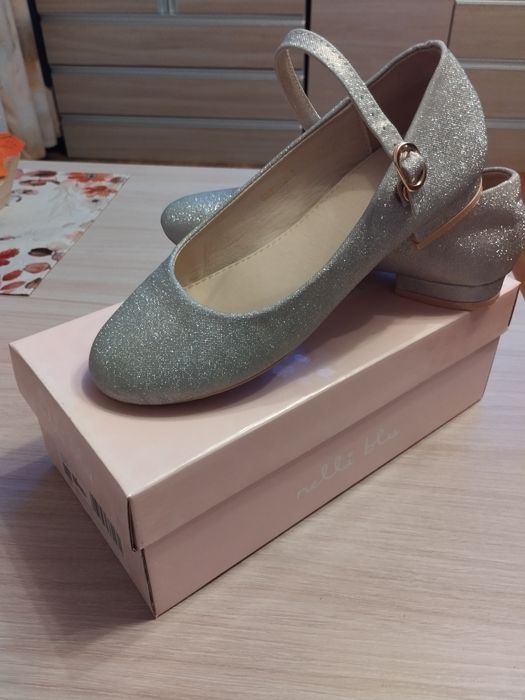 Baleriny dziewczęce srebrno brokatowe roz. 34