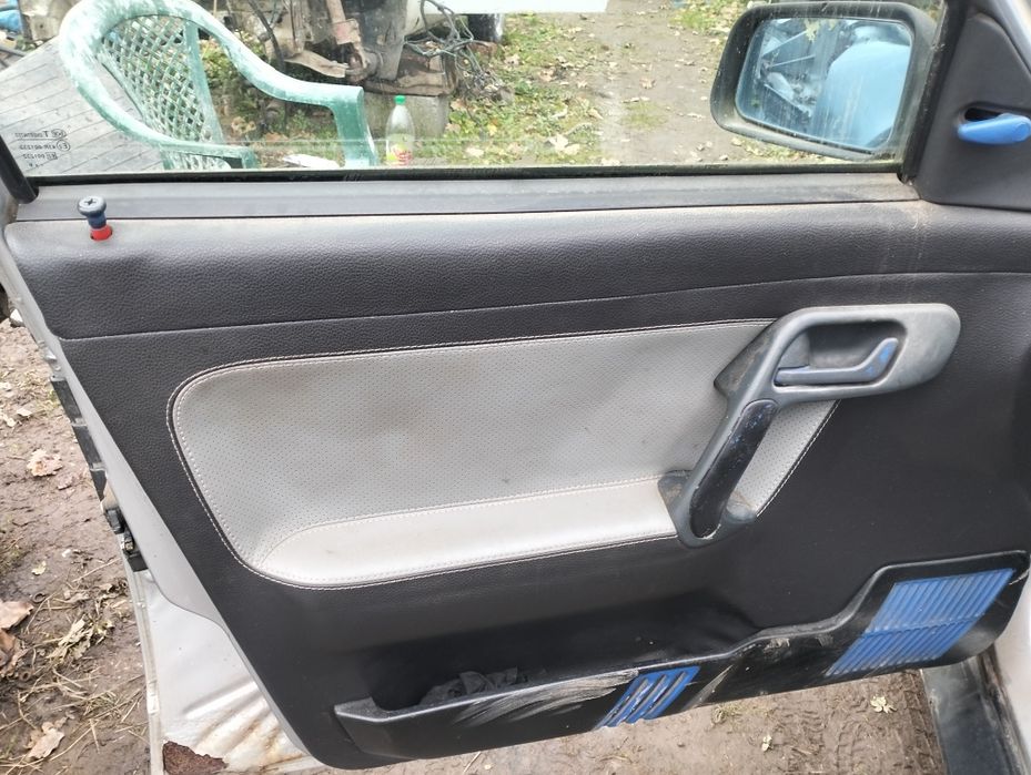 Салон ваз 2110,2111,2112 перетягнутий дермантином