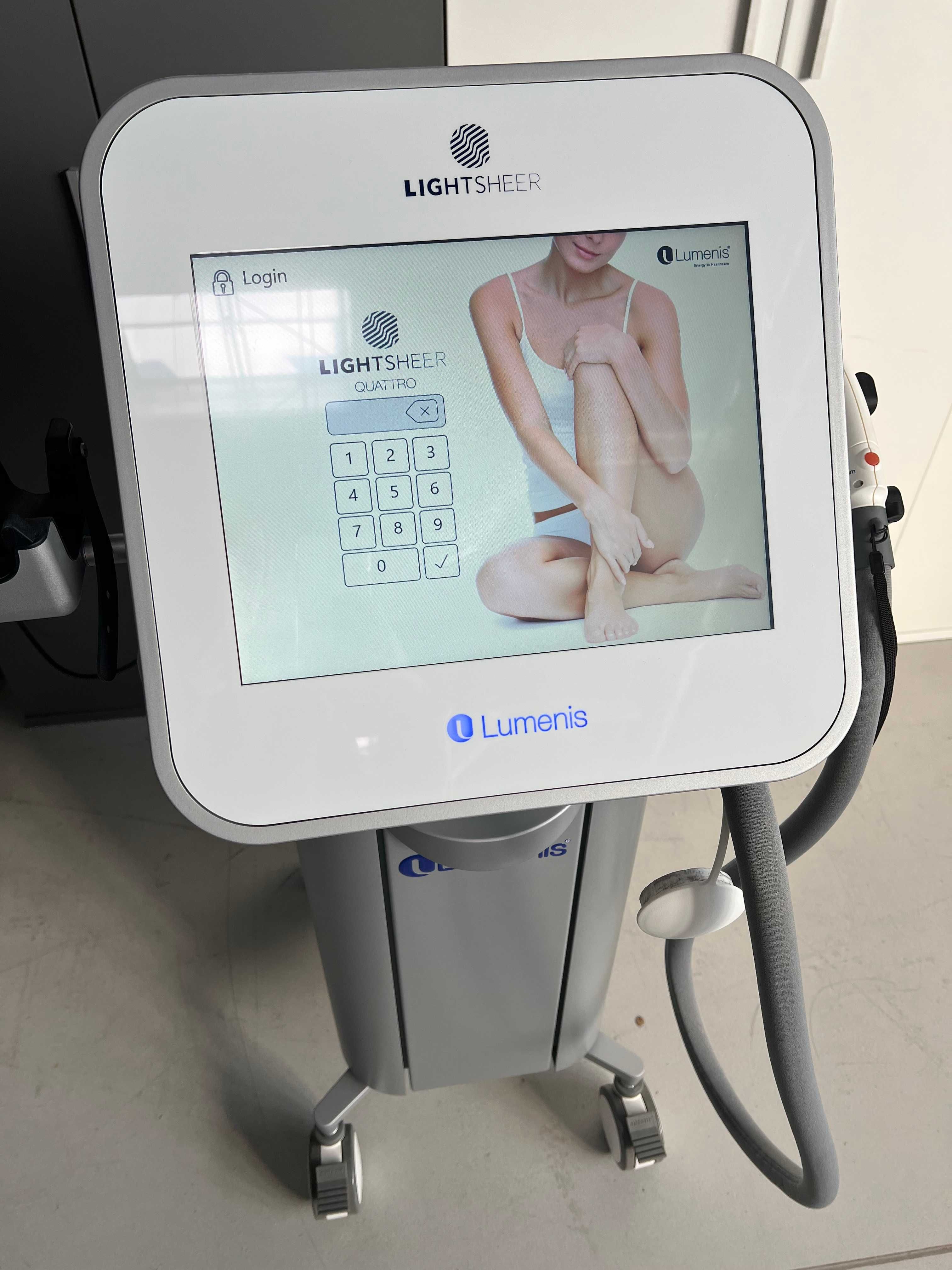 Lumenis Lightsheer Quattro +Handpiece ET 805 +Handpiece HS 805 demo