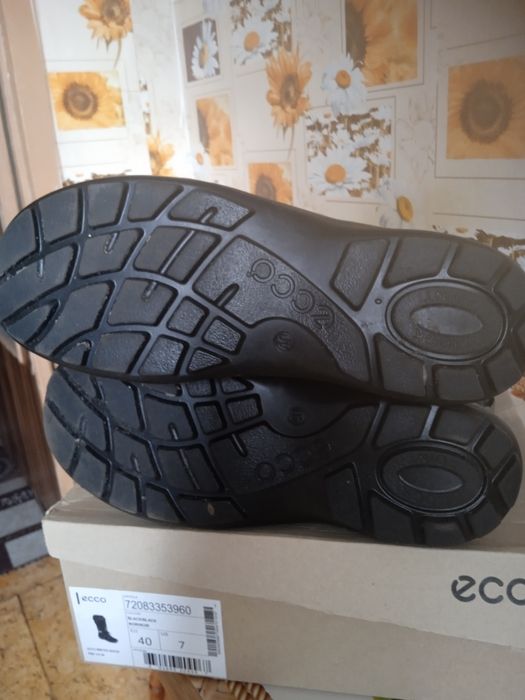 Жiночi зимовi сапоги. Розмiр 40. В iдеальному станi.