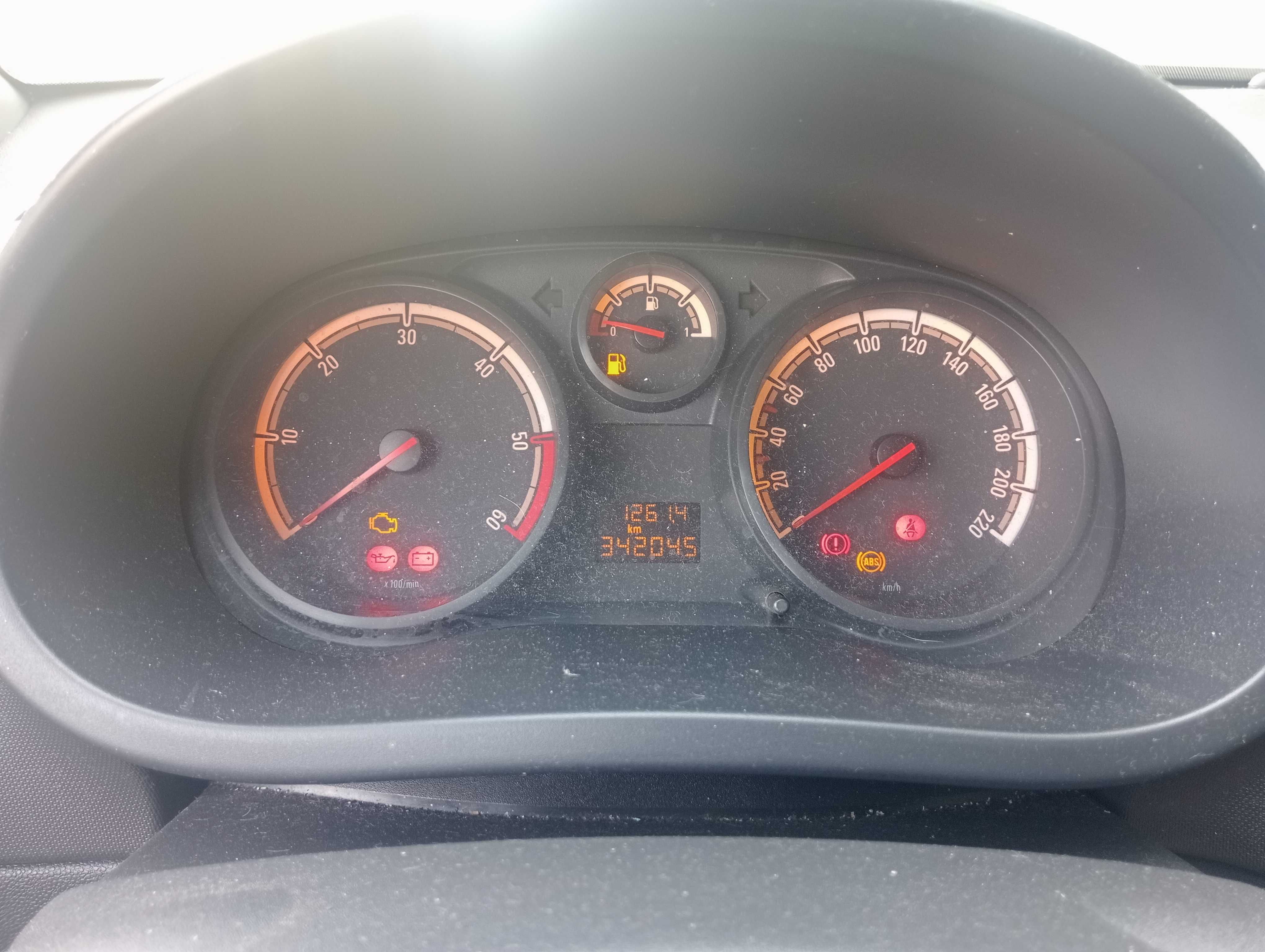 Opel corsa 1.3 CDTI
