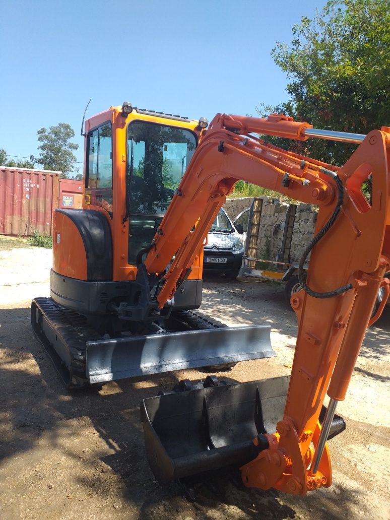 Giratória doosan