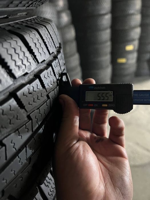 Автошини зимові HANKOOK 195/14C (2шт)Колеса,Гума,Скати, Шини)