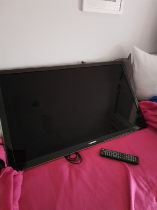 2 Tv samsung 40" UE 40 C5100/UE 40 D6000 smart tv