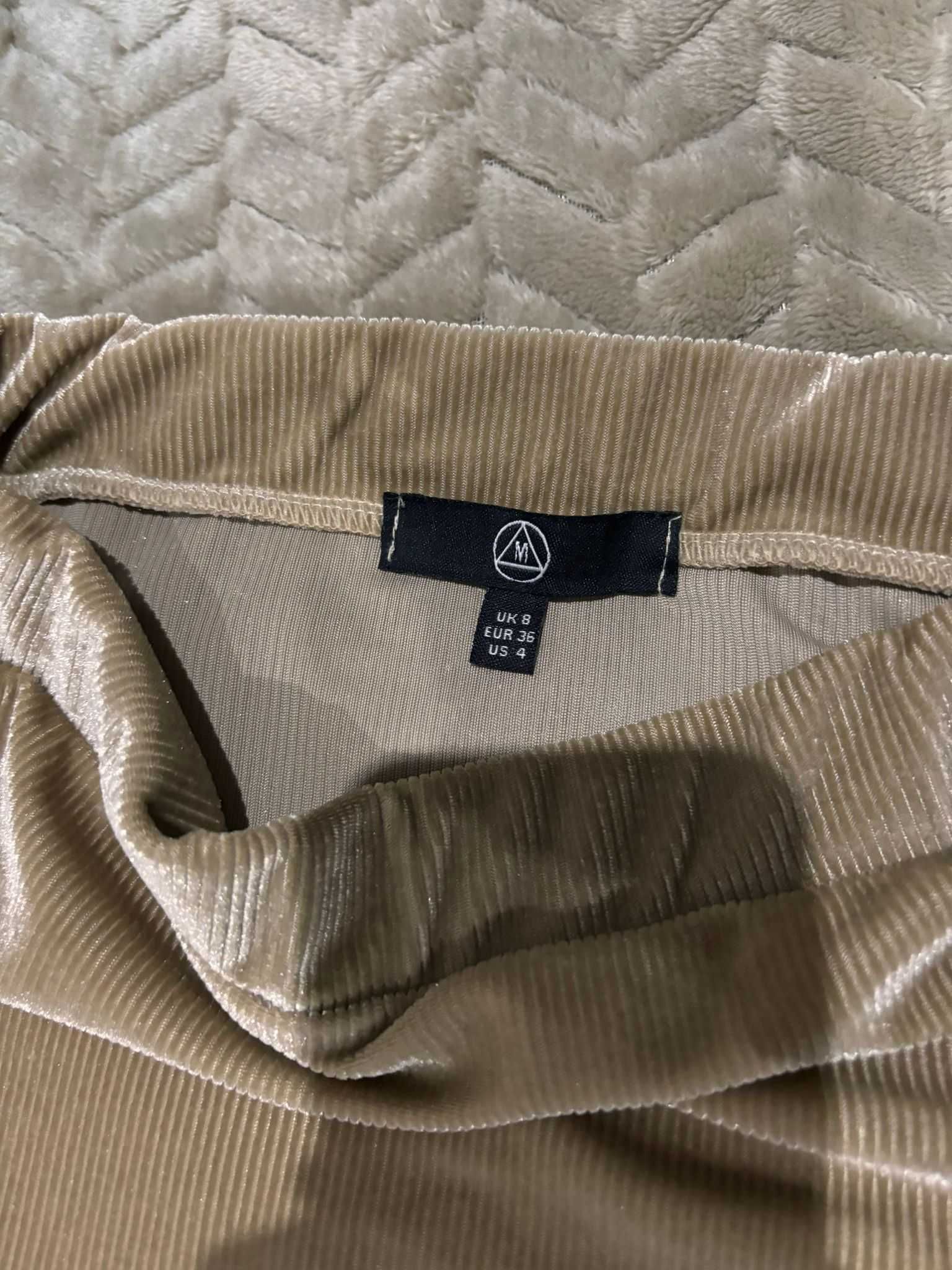 Złota spódniczka Missguided