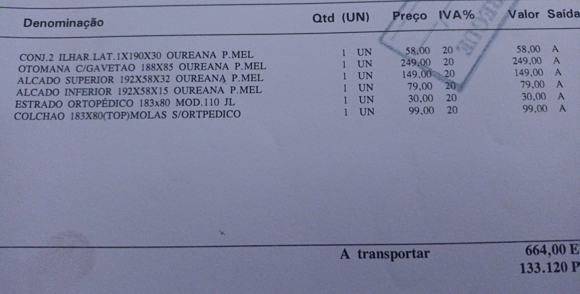 Estúdio individual com arrumação