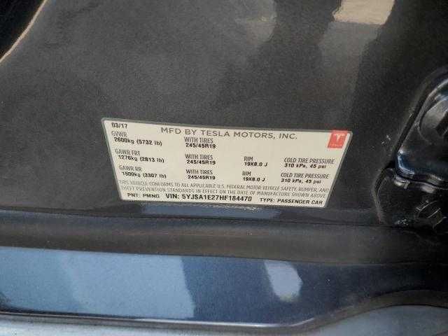 Tesla Model S 2017  повний привід і прискорення за 2.5 секунд з США