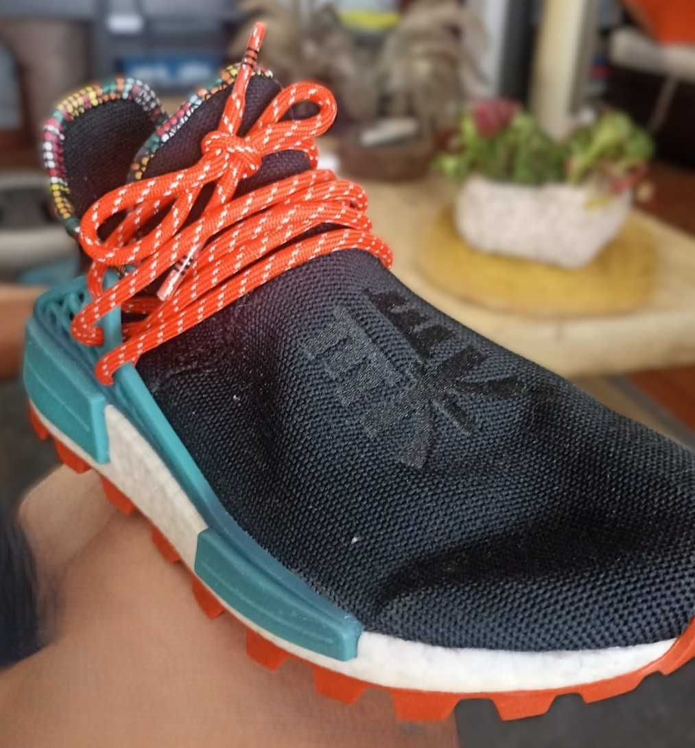 Adidas x Pharrell Williams Solar Hu NMD "Inspiration Pack" Preto/Multi