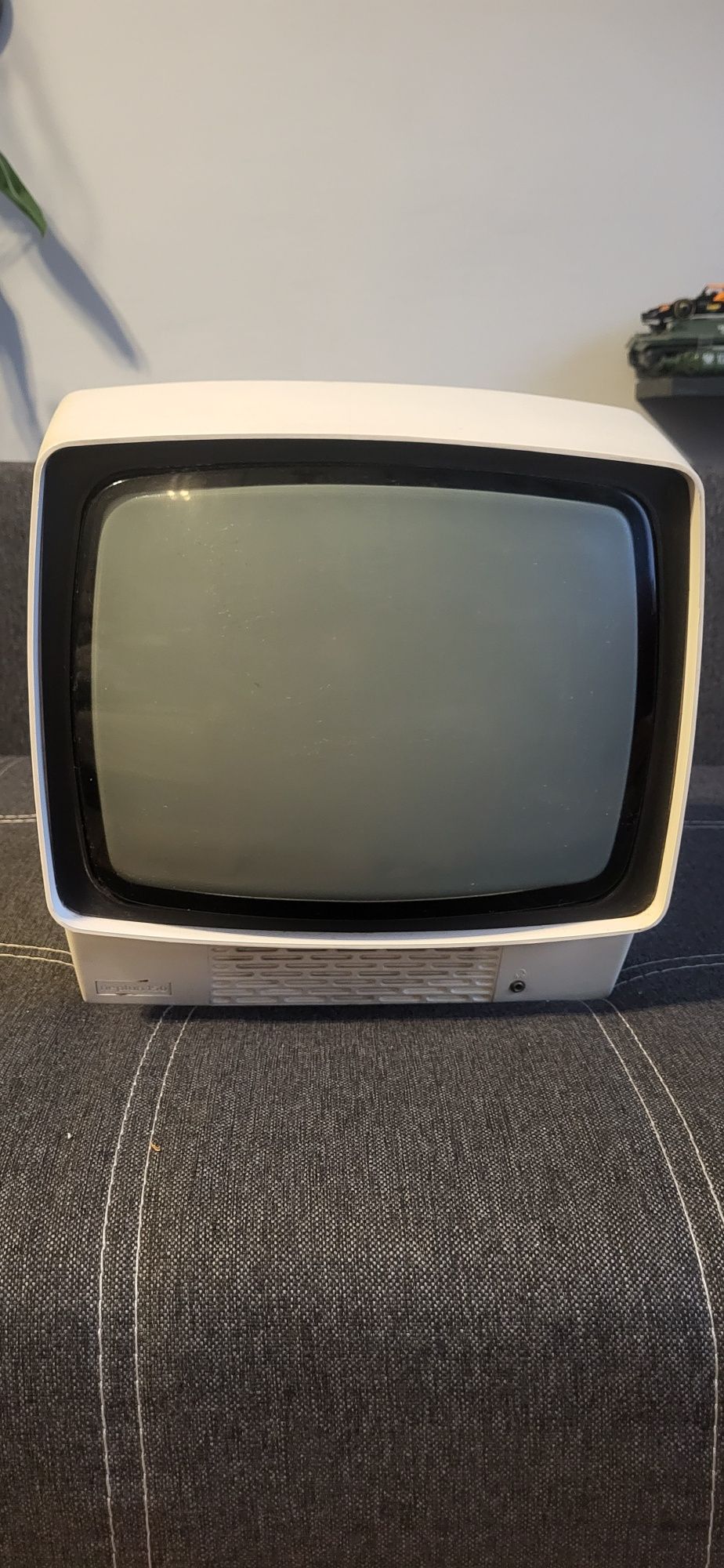 Telewizor Neptun 150