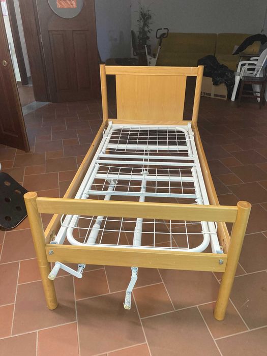 Camas articuladas manuais