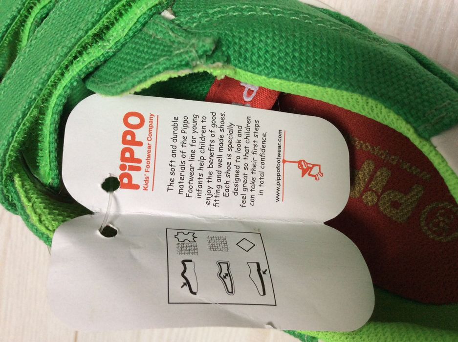 PIPPO Португалія якісні кросівки, напів черевики. Розмір 34-35