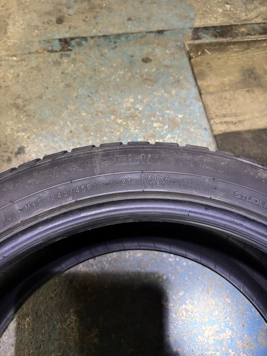 Зимова шина 245/45/19 nokian hakkapelita r3