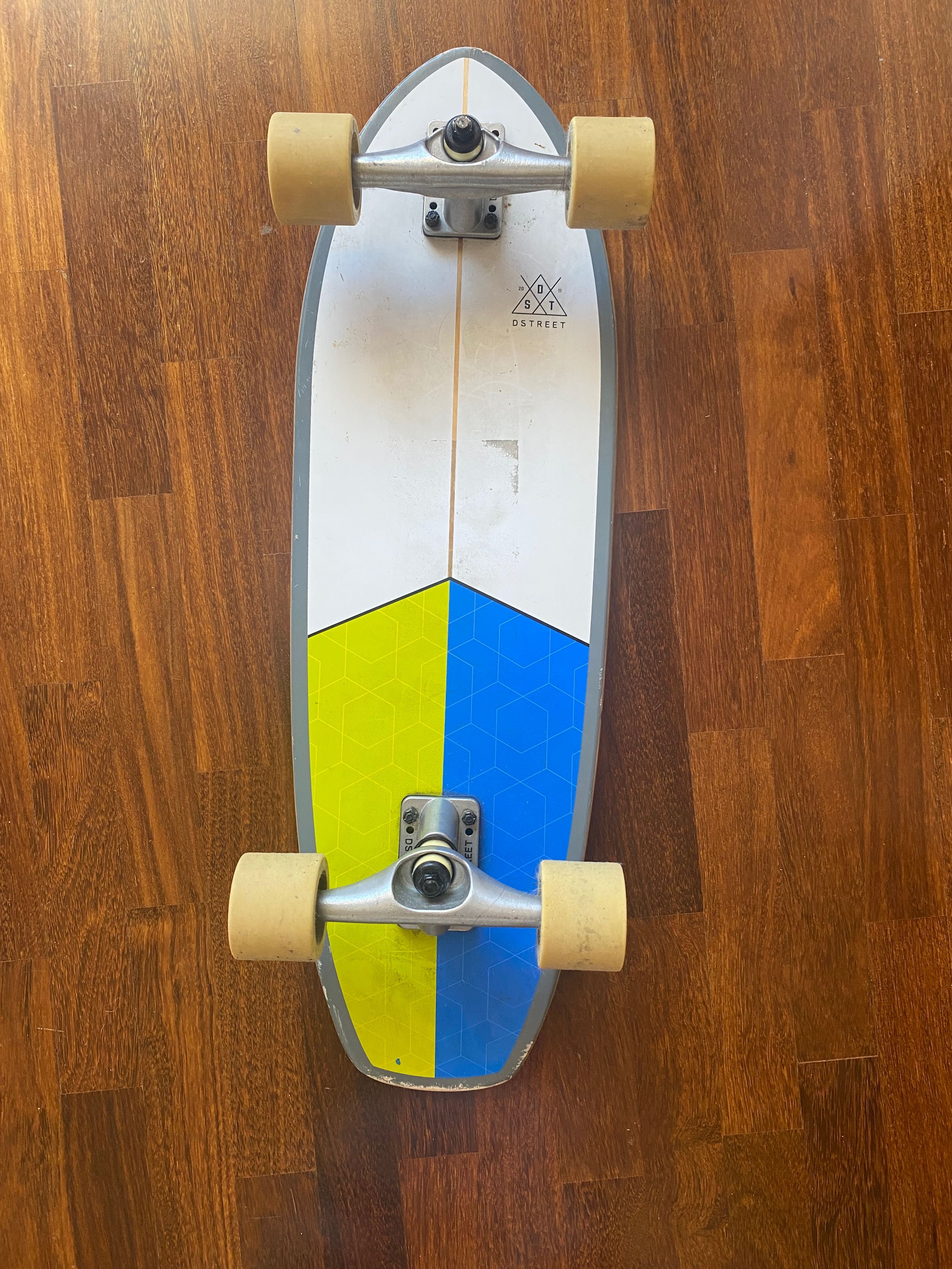 Surf Skate c3 Dstreet 100€