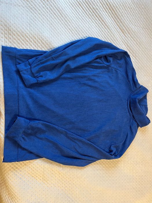 Sweter męski z golfem nowy