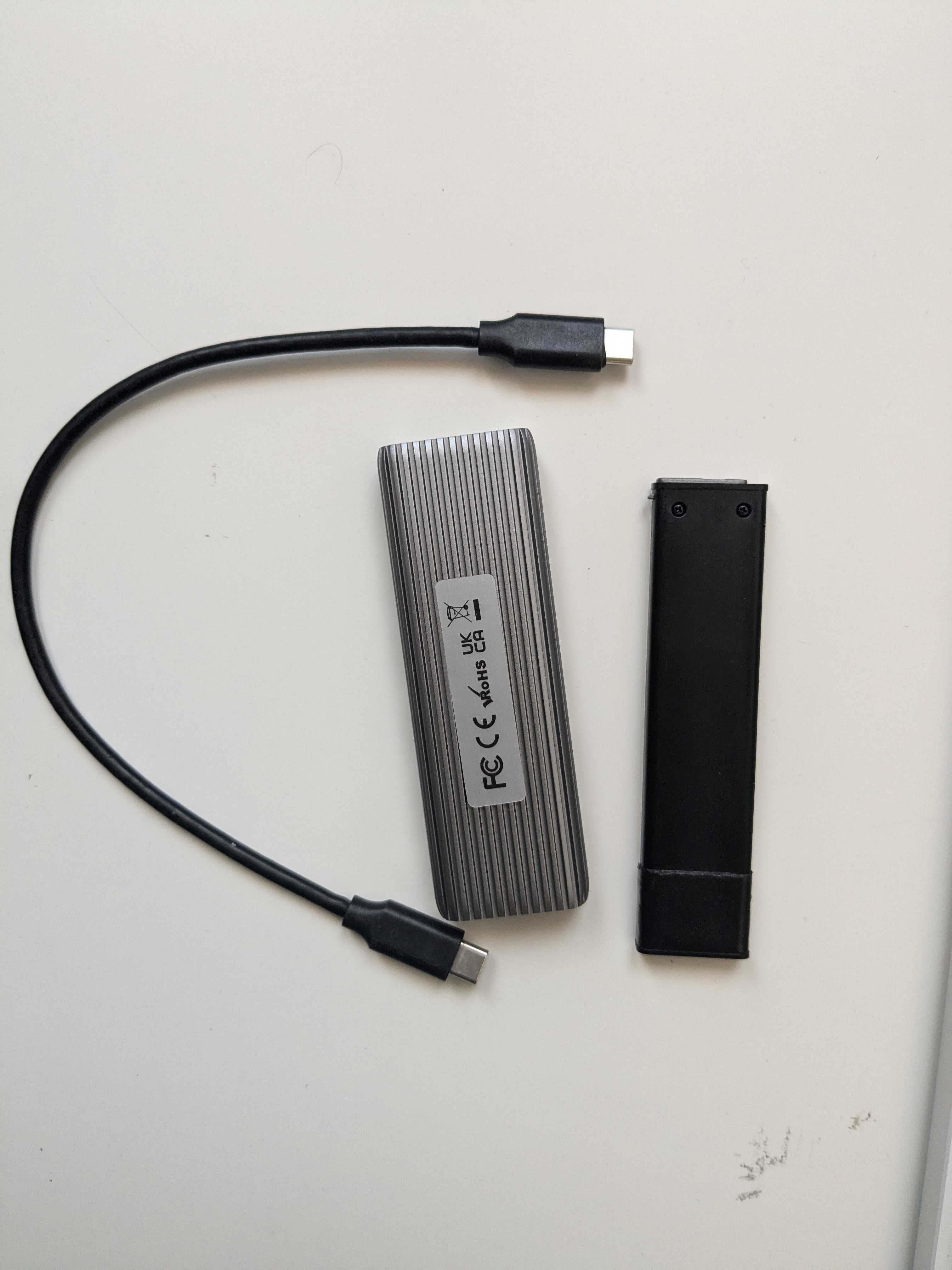 Satechi - USB-C NVMe and SATA SSD Enclosure Adapter do SSD Ciemnoszary