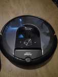 Robot sprzątający iRobot Roomba i7+ srebrny/szary