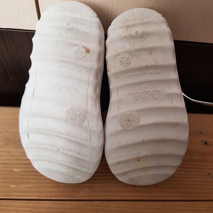 Віддам кеди Доналд Waldi хлопчик дівчинка 15.5см 25розмір