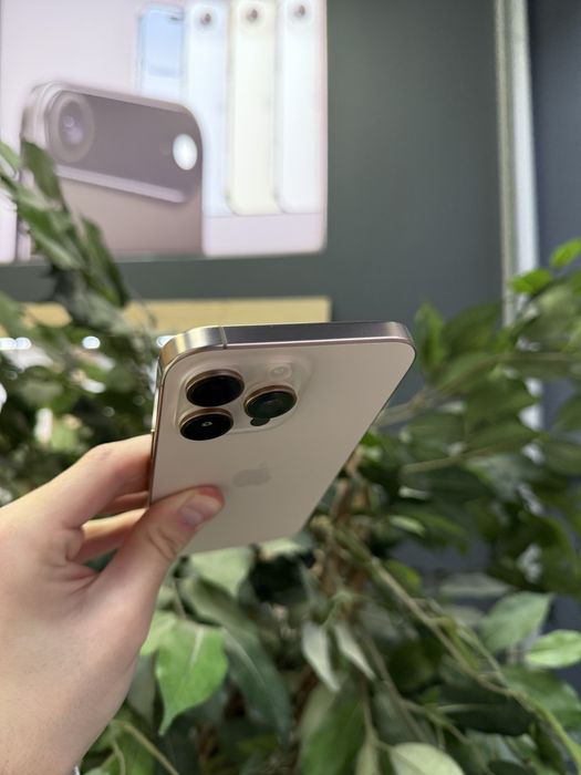 iPhone 16 Pro Max 256GB Desert Titanium