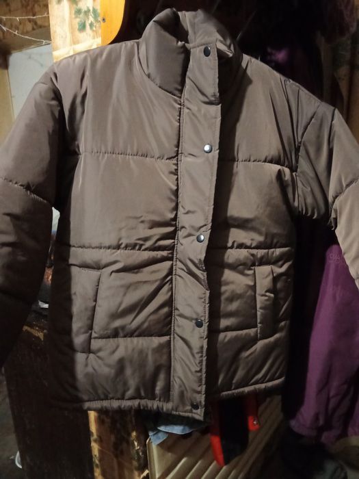 Жіноча зимова куртка