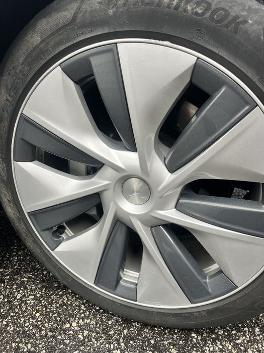 Jantes Tesla Model Y 19 com Pneus