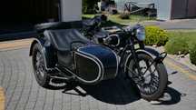 Ural M-72 Motocykl Ural M-72 z wózkiem bocznym z 1952 r.