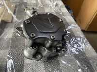 Вакуумний насос тандемний  2.5 Volkswagen Touareg T5 070145209J