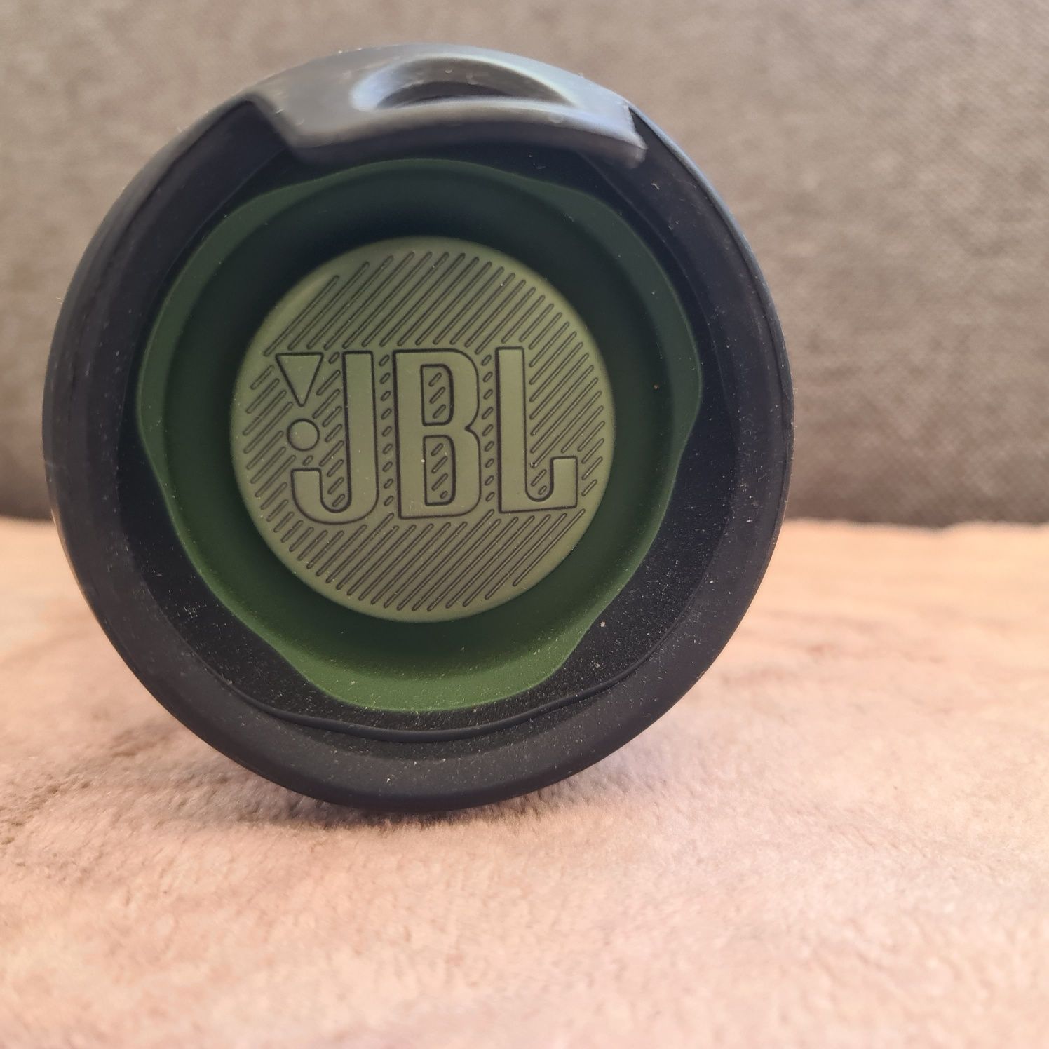 Głośnik bezprzewodowy JBL CHARGE 4