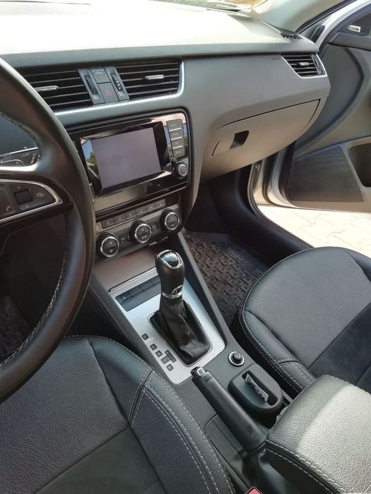 Авто skoda Octavia A7 автомат турбо 1.8