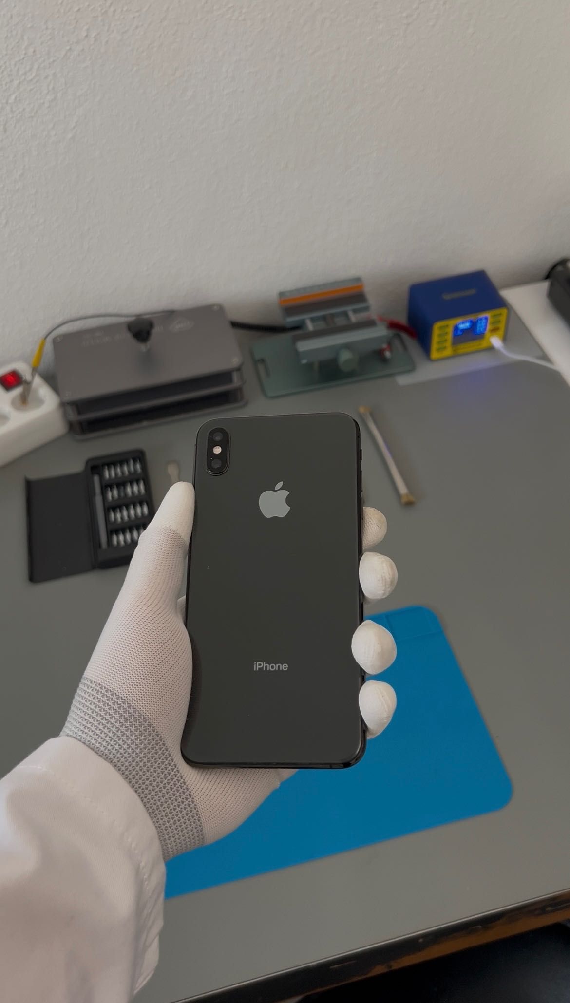 iPhone XS Max - Excelente Estado, Pronto para Uso!