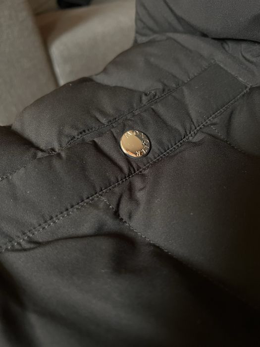 Чоловічий желет Moncler розмір S