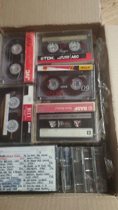 94 kasety magnetofonowe różne