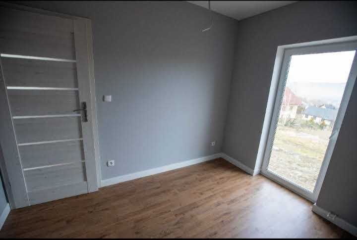 3 – pokojowe mieszkanie w zabudowie bliźniaczej 70,8 m² + taras