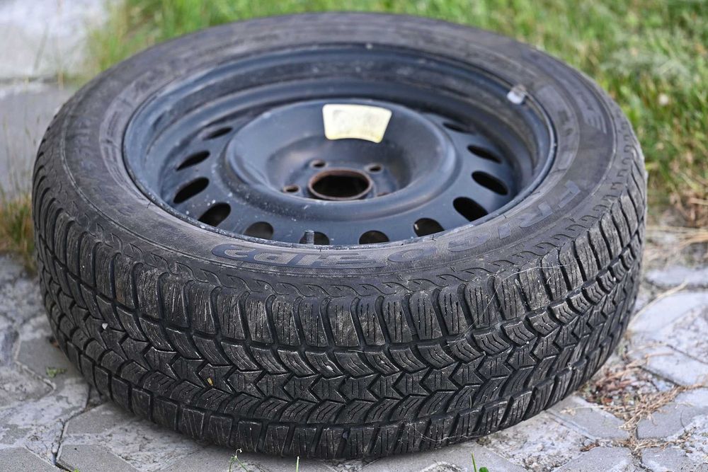 felga stalowa 17'' citroen C5 III opona frigo 225/55R17