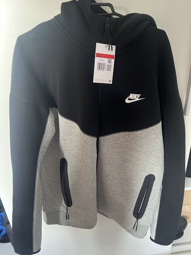 Komplet dresowy Nike tech fleece