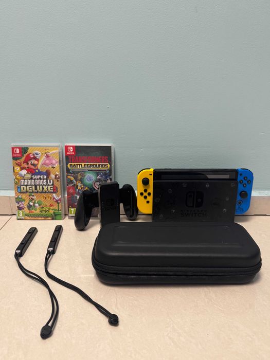 Sprzedam konsolę Nintendo Switch edycja Fortnite.