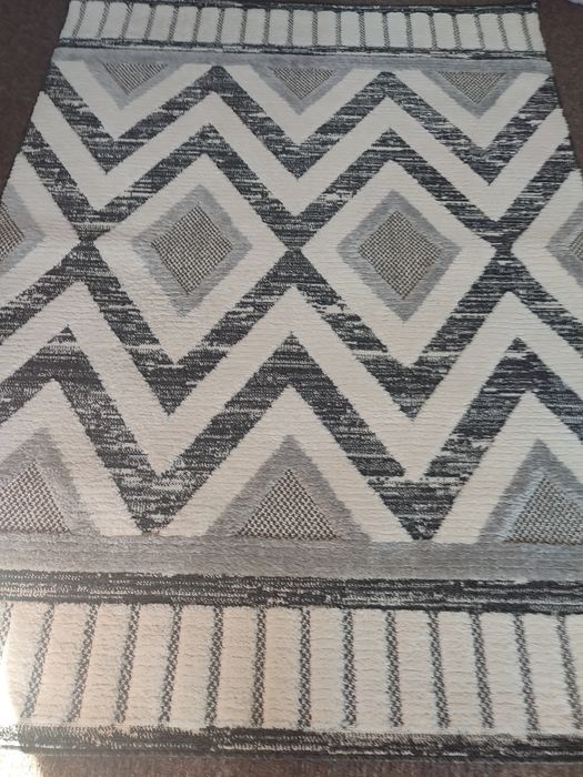 Dywan nowoczesny nowy tanio możliwości wysyłki kurierem płatne przy od