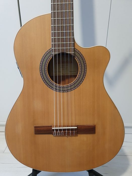 Alhambra Z Nature CT EZ R gitara