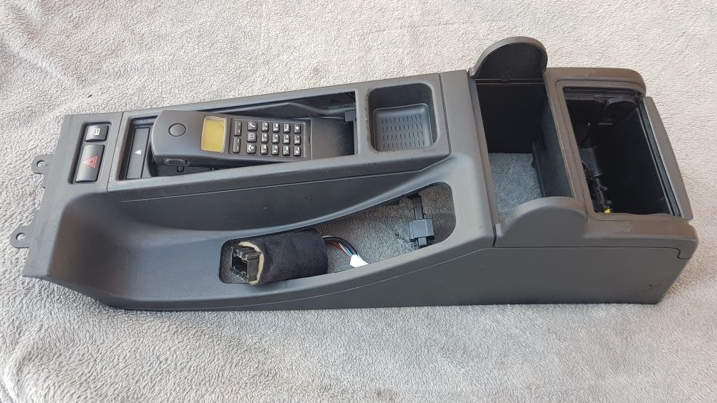 Tunel środkowy telefon Bmw E46