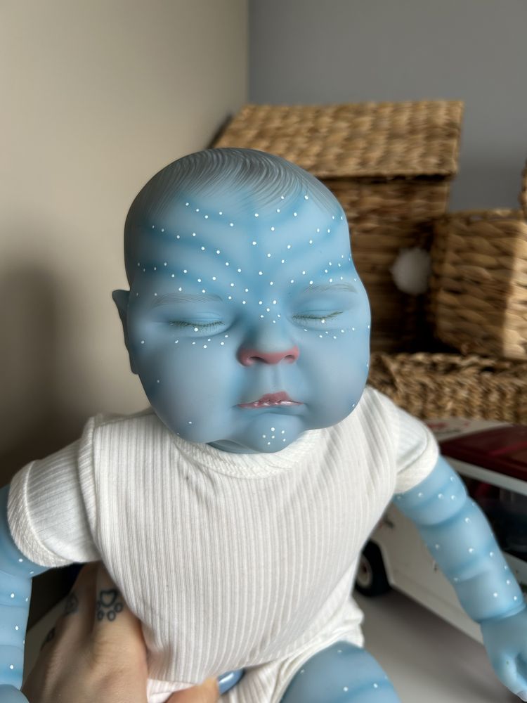 Lalka avatar jak żywy bobasek