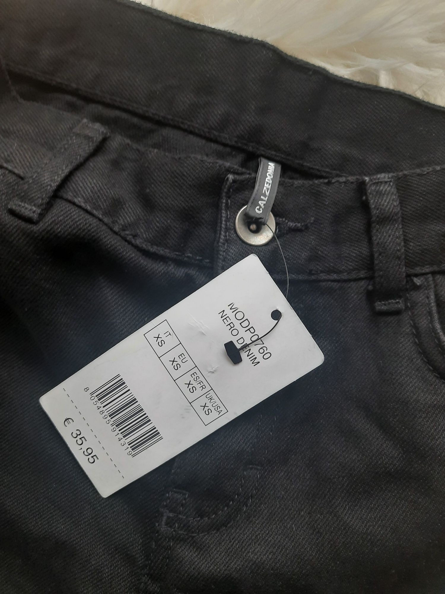 Spodnie jeansy Calzedonia czarne XS nowe z dziurami