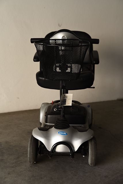 Cadeira de rodas / Scooter elétrica - Invacare Lynx